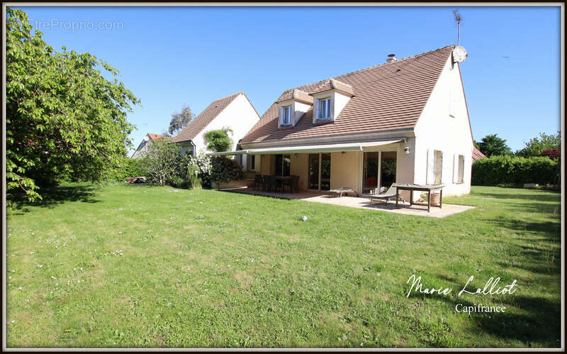 Maison à DADONVILLE