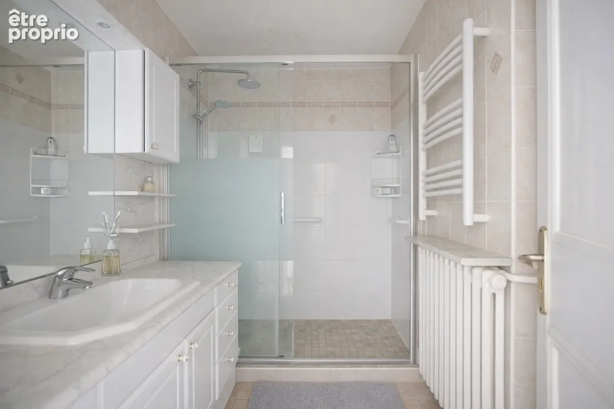 Appartement Montrouge 3 pièce(s) 69.25 m2 Parking et cave - photo 7