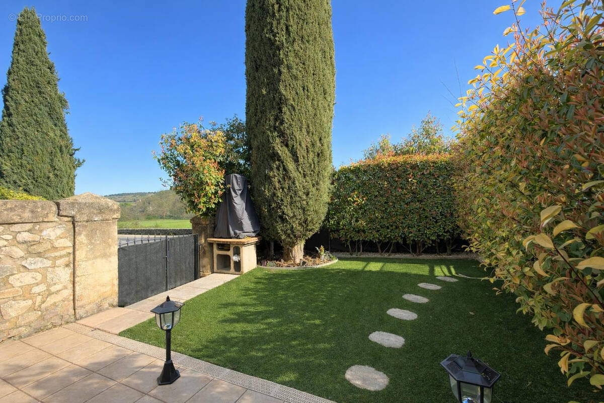 Appartement à UZES