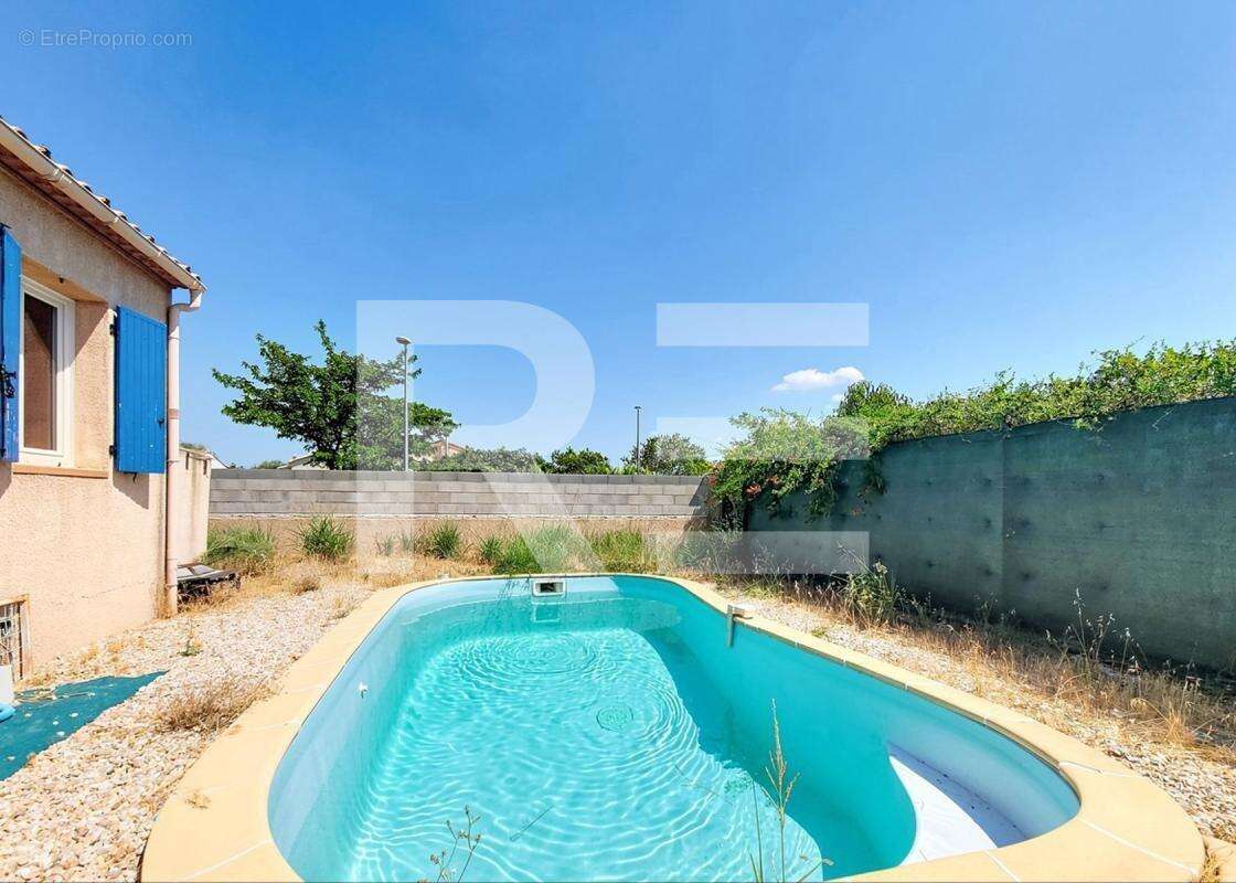 Maison individuelle de 4 chambres avec piscine sur St Chaptes - photo 2