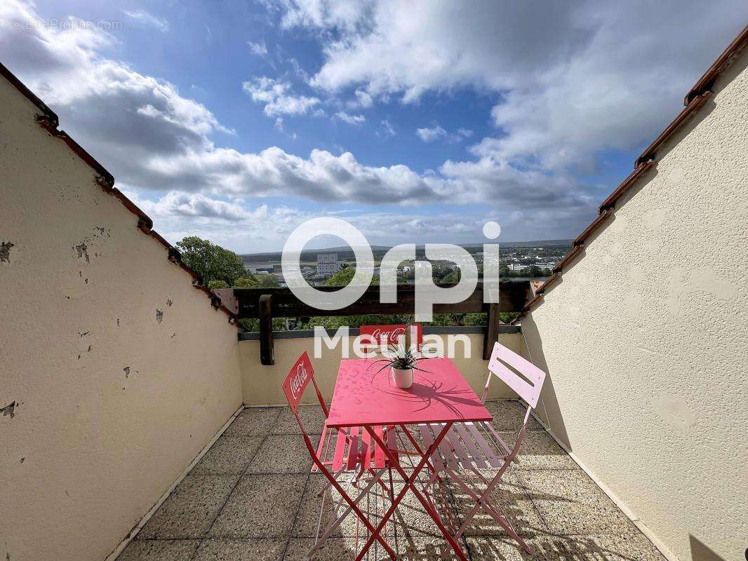 Appartement à MEULAN