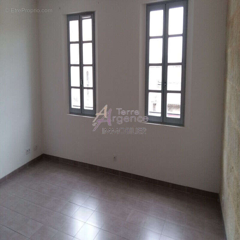 Appartement à BEAUCAIRE