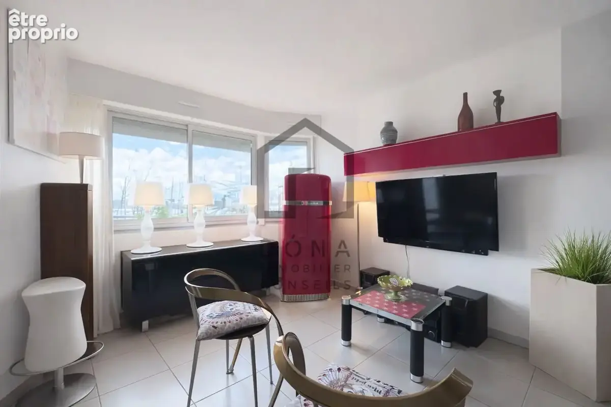 Appartement 1 pièce 31 m² à vendre à Le Grau-Du-Roi (30240) - photo 2