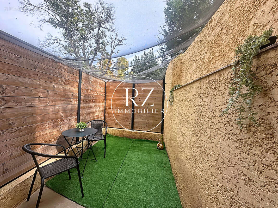 Maison à SAINT-ZACHARIE