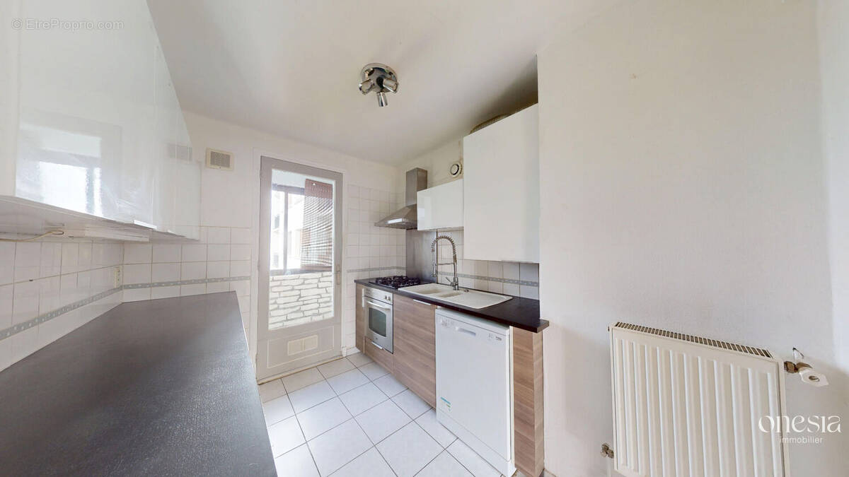 Appartement à BILLERE