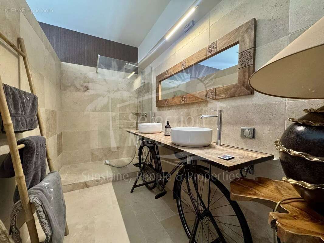 Maison à LE LAVANDOU