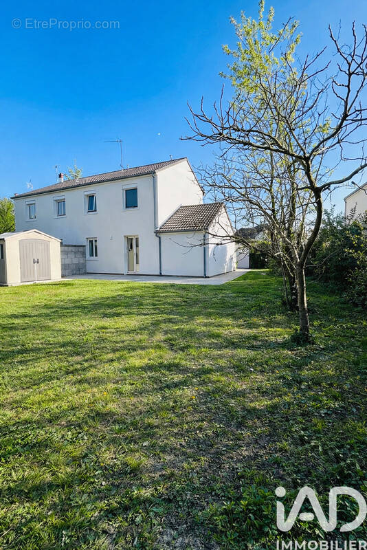 Photo 1 - Maison à FLEURY-LES-AUBRAIS