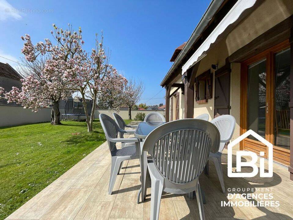 Maison à HERMANVILLE-SUR-MER