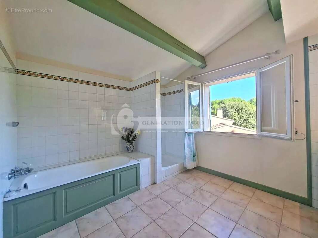 Maison à SAINT-REMY-DE-PROVENCE