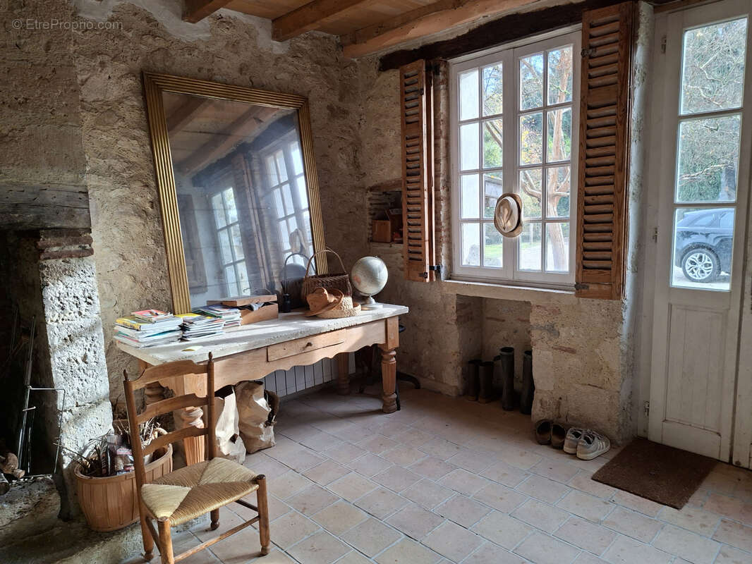 Maison à SAINT-PIERRE-DE-CLAIRAC