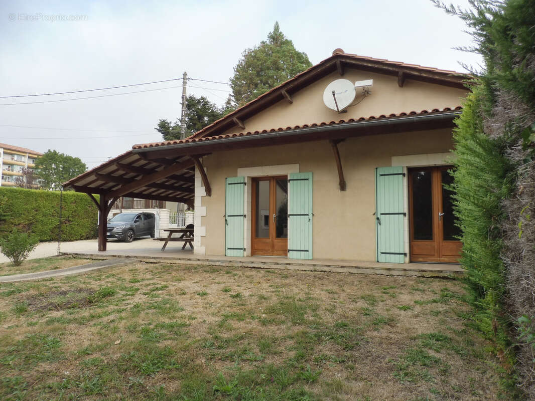 Maison à RIBERAC