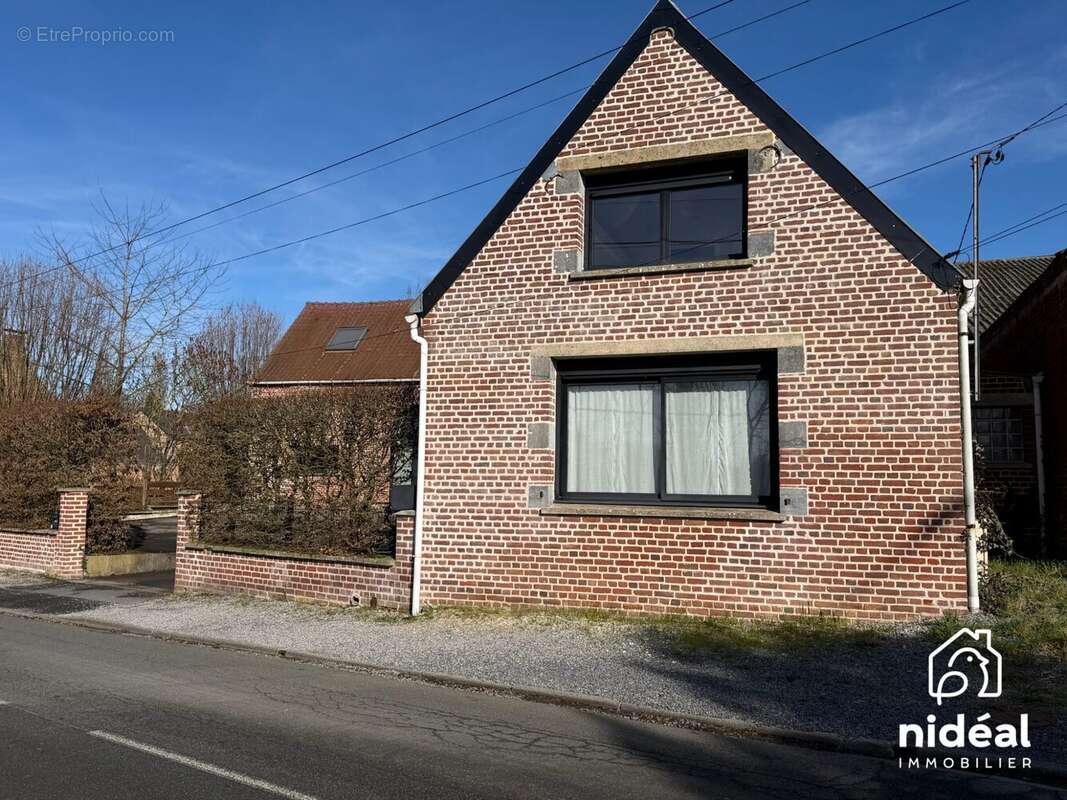 Maison à SEBOURG