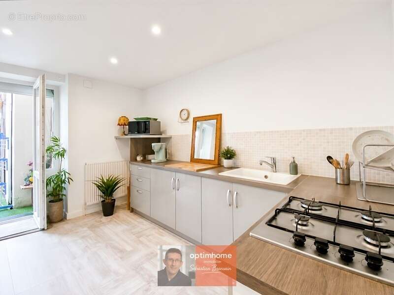 Appartement 4 pièces – 92 m² – Terrasse – Cave – Centre de Chaussin - photo 3