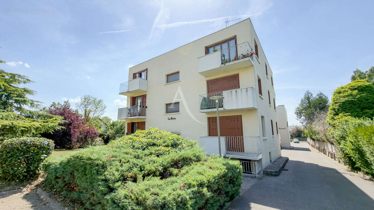 Montgeron - Studio 35,71 m² - photo 10