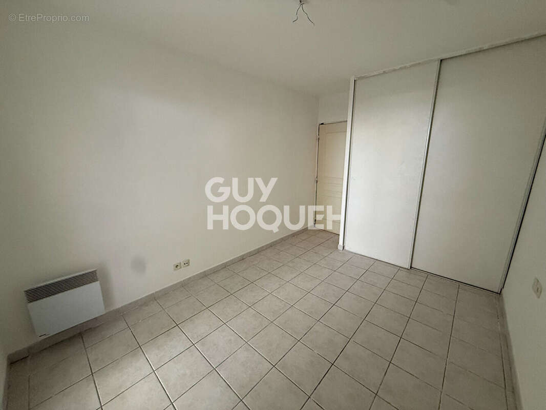Appartement F2, 43 m² en rez-de-chaussée avec terrasse et parking, à vendre à PERPIGNAN, quartier Saint Martin - photo 8