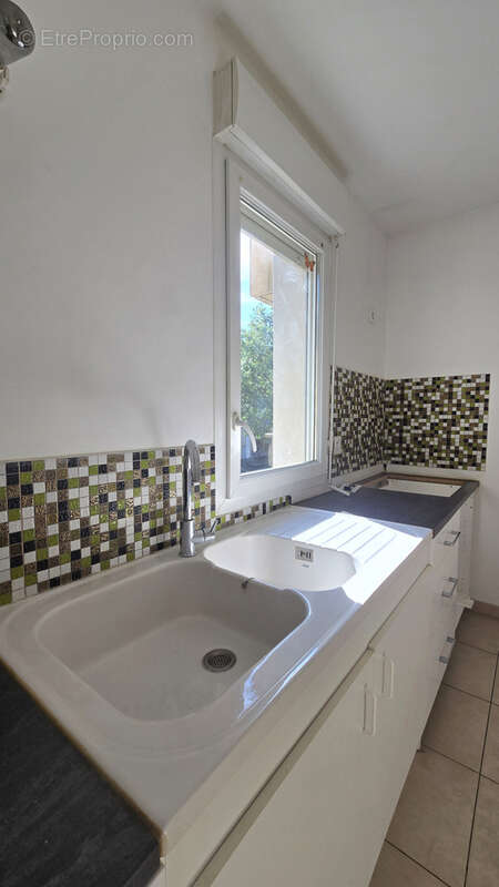 Appartement 3 pieces 66m2 - terrasse - 2 places de parking - photo 11