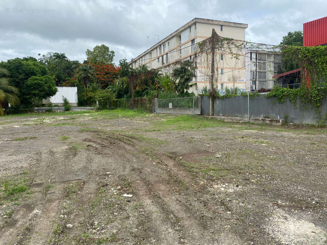 À vendre   Terrain avec projet de construction validé   Dugazon, Les Abymes - photo 6