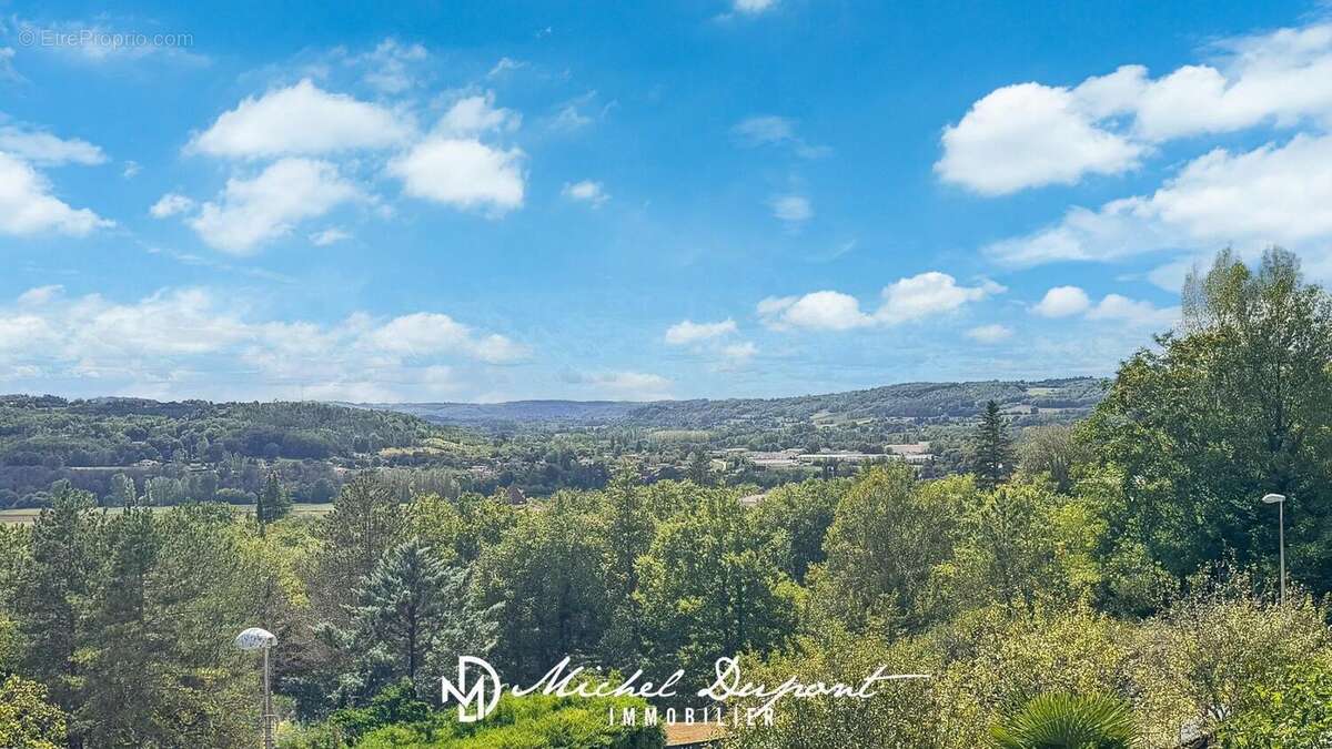 Photo 2 - Maison à LE BUGUE