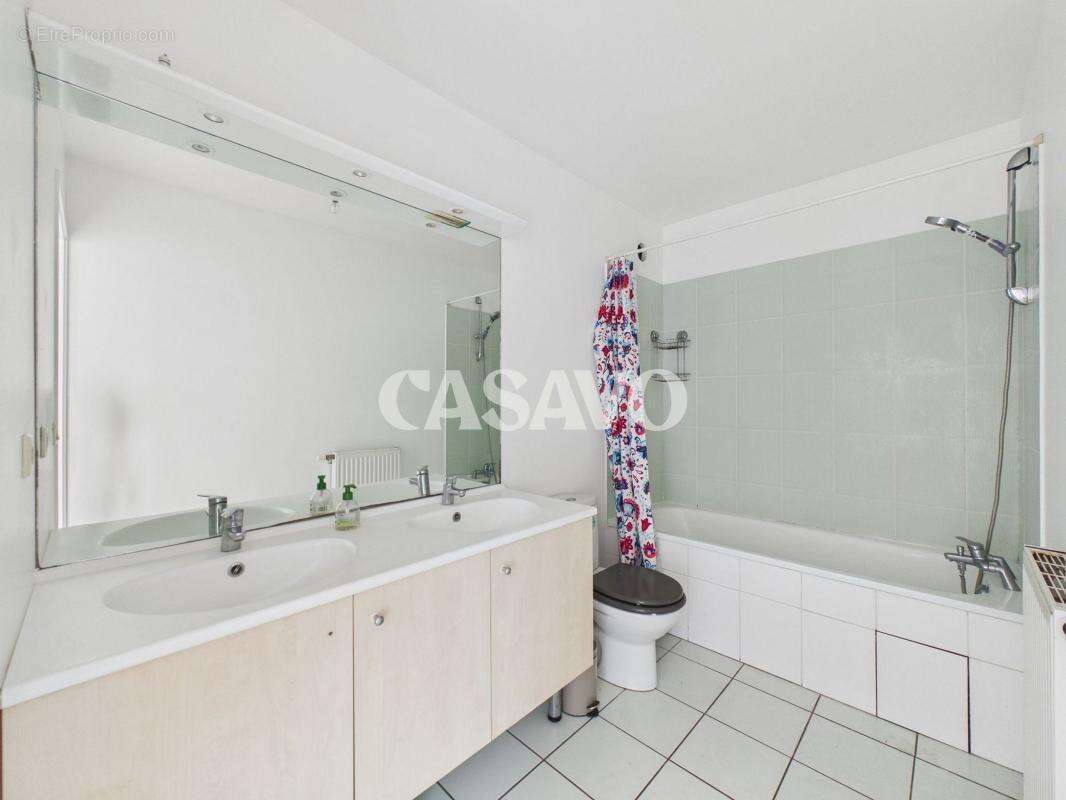 Appartement à SAINT-DENIS