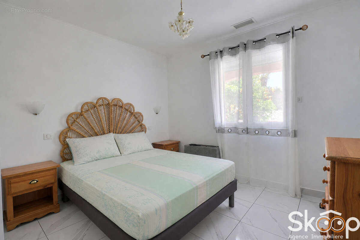 Vente maison plain pied  4 pièces poussan (34560) - photo 7