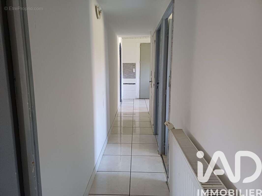 Maison 89 m² à Soligny-Les-Etangs  - photo 7