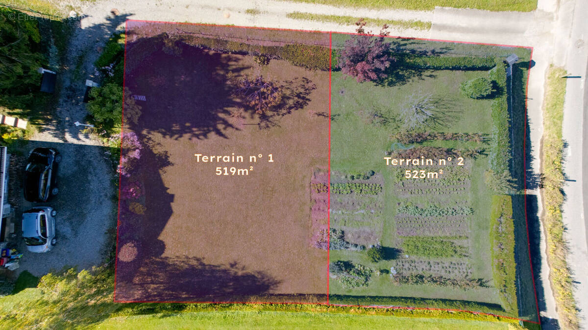 Terrain à MAXILLY-SUR-LEMAN