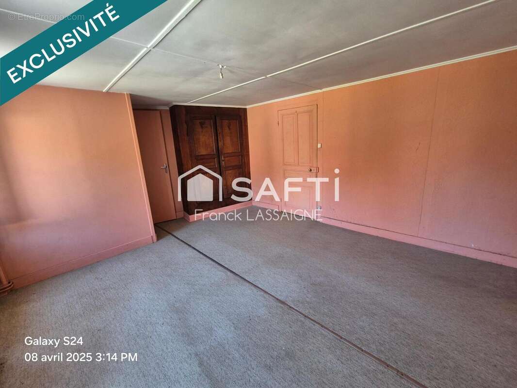 Photo 7 - Maison à JOB