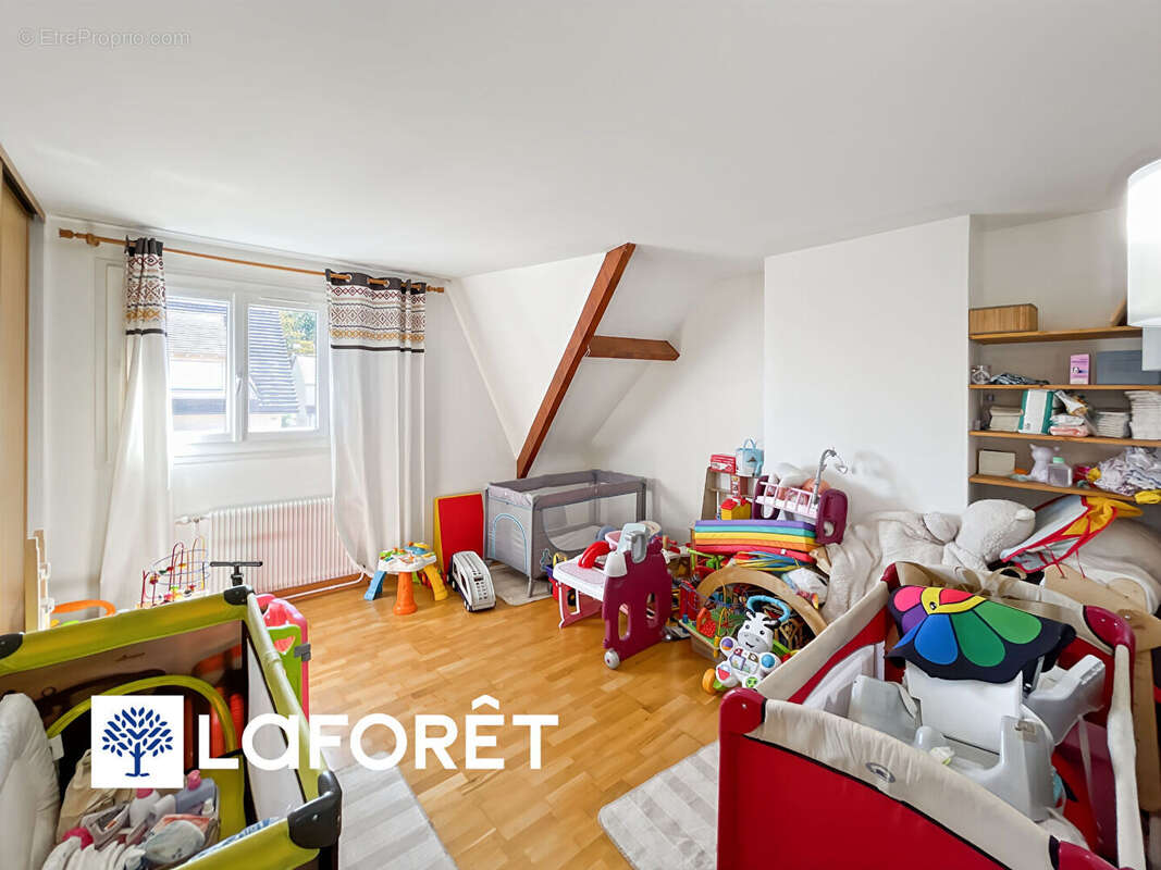 Maison individuelle 6 pièces à vendre à Villiers-sur-Orge - photo 10