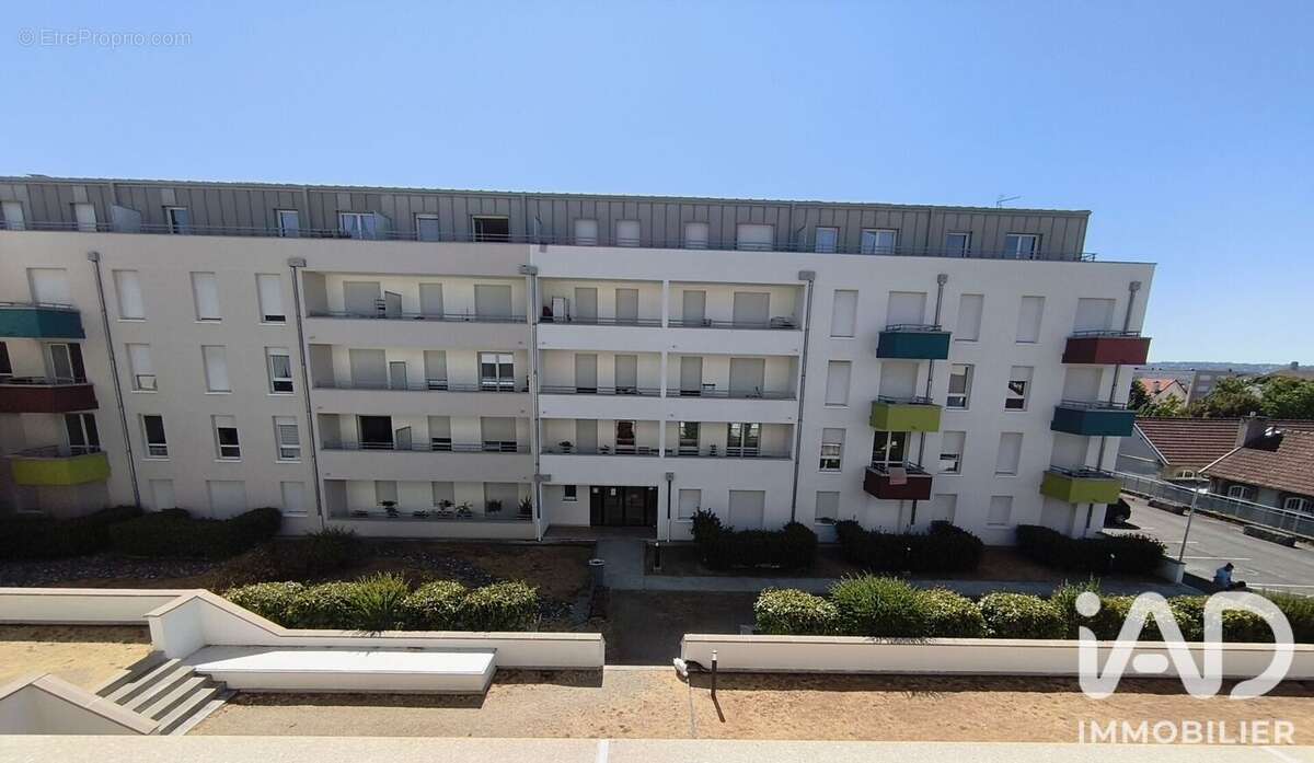 Appartement 65 m² à Limoges  - photo 4