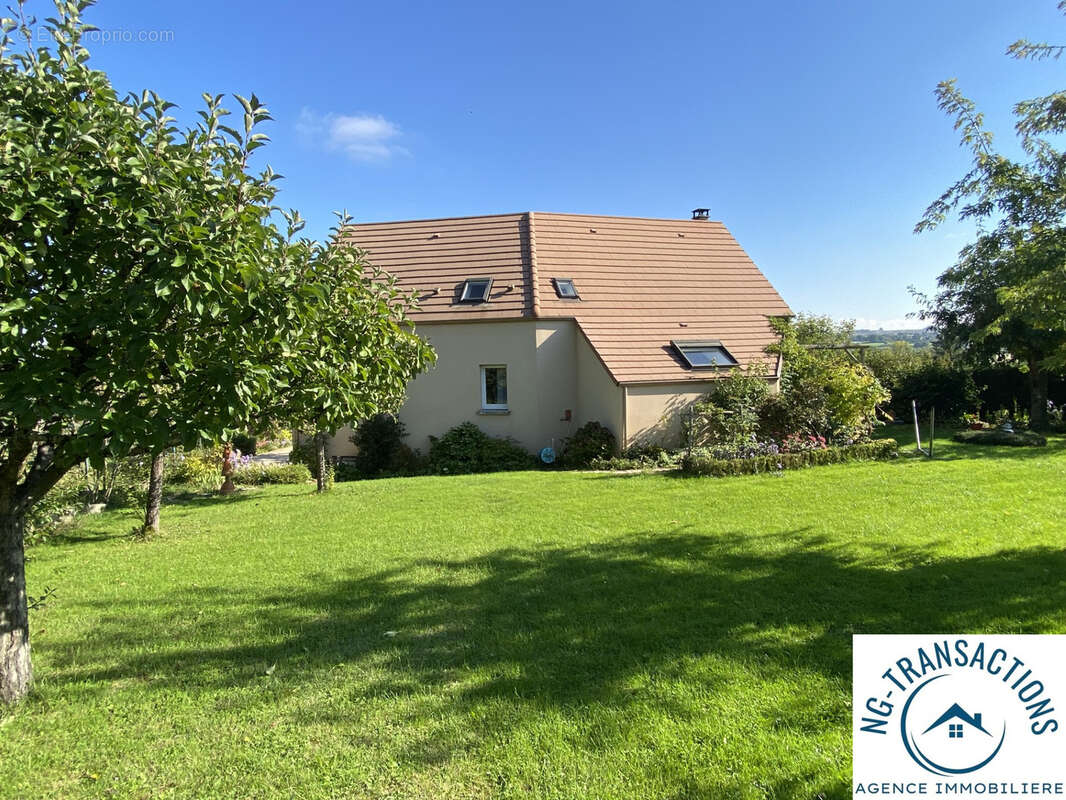 Maison à VILLEFARGEAU