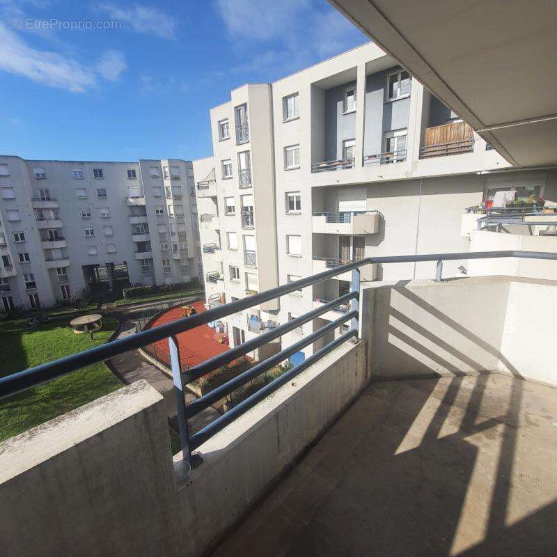 Appartement à LYON-8E