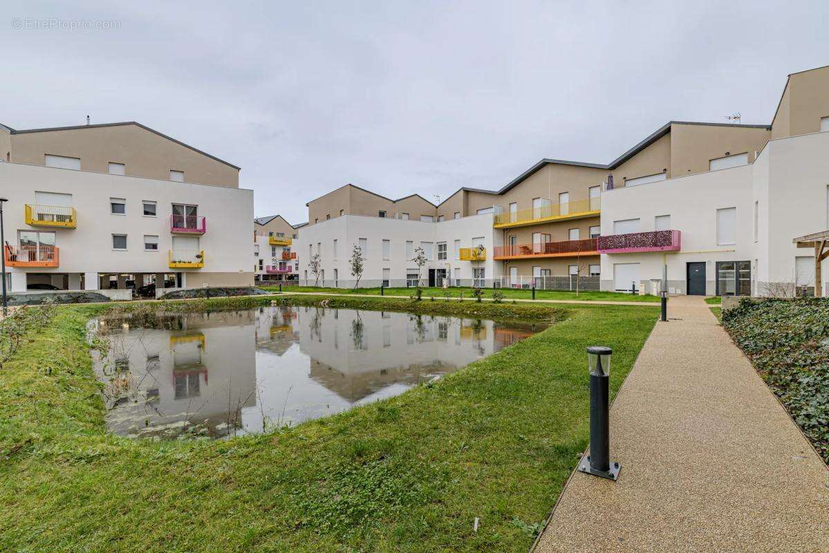 Appartement à CORBEIL-ESSONNES