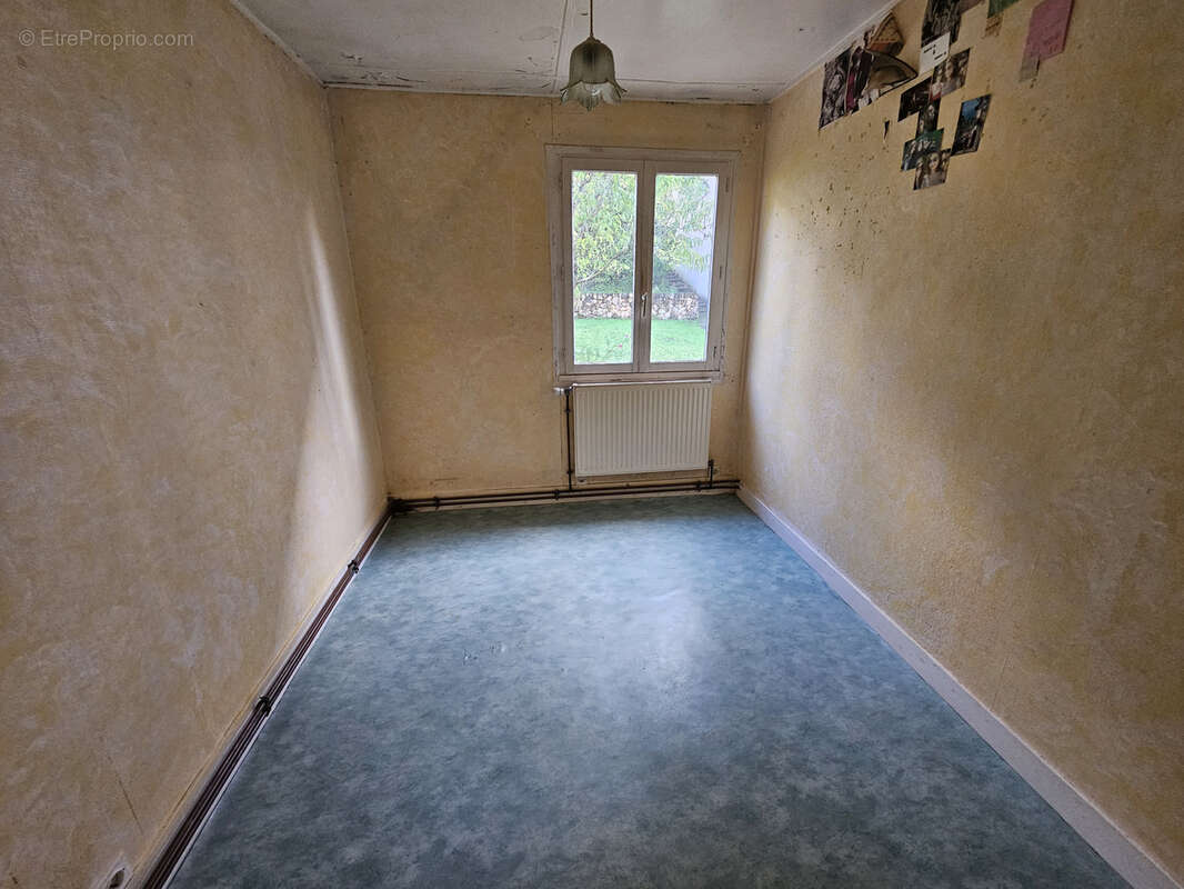 Maison à SAINT-REMY-LES-CHEVREUSE