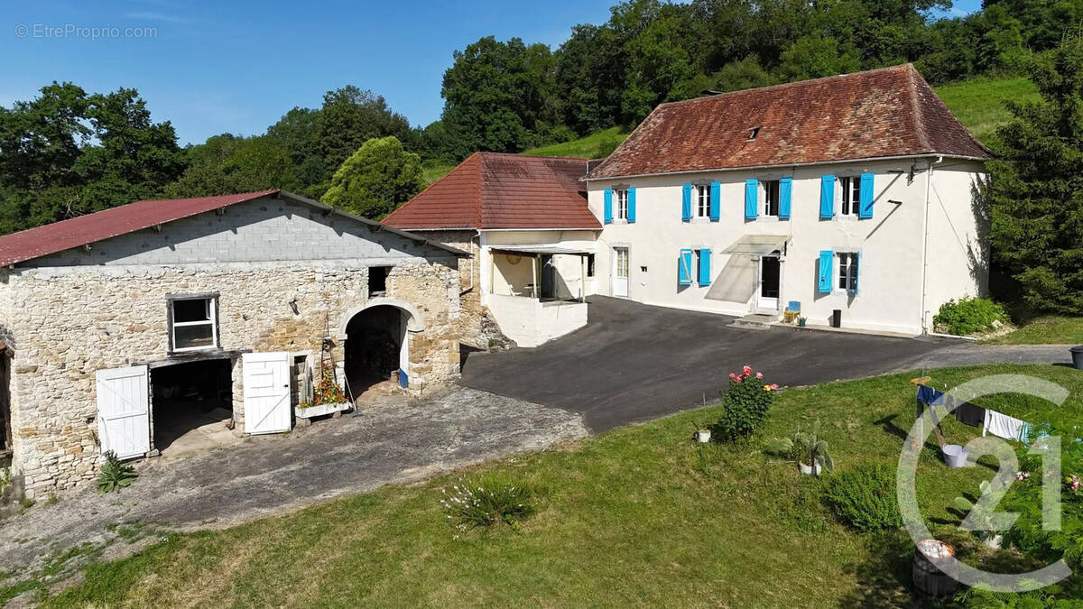 Maison à SALIES-DE-BEARN