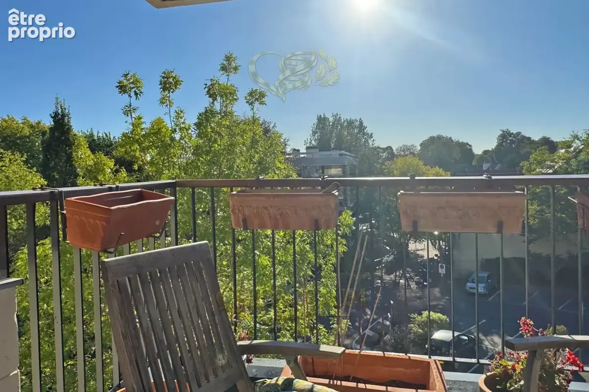 'MARRONNIER MAJESTUEUX' : Appartement en étage élevé de  92m2 - avec extérieurs : loggia et balcon - photo 7