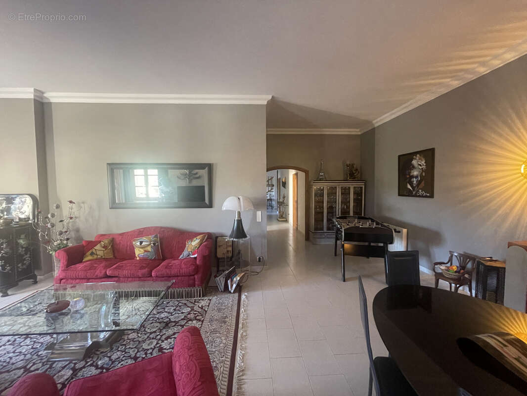 Maison à VAISON-LA-ROMAINE