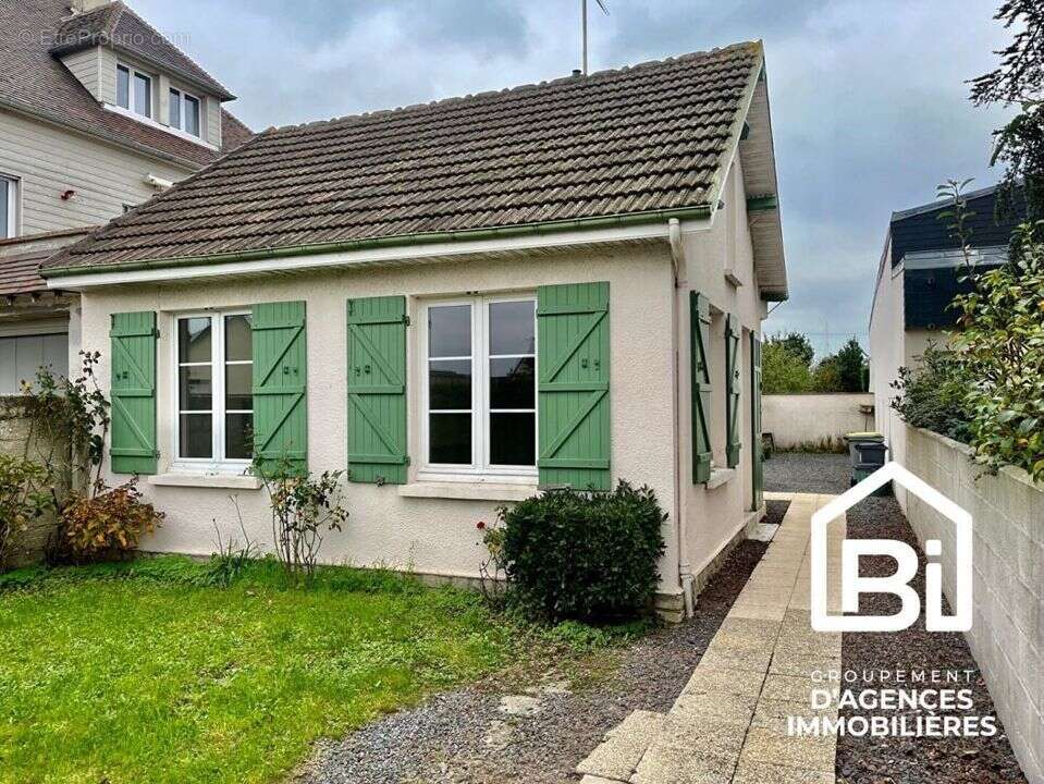 Maison à OUISTREHAM