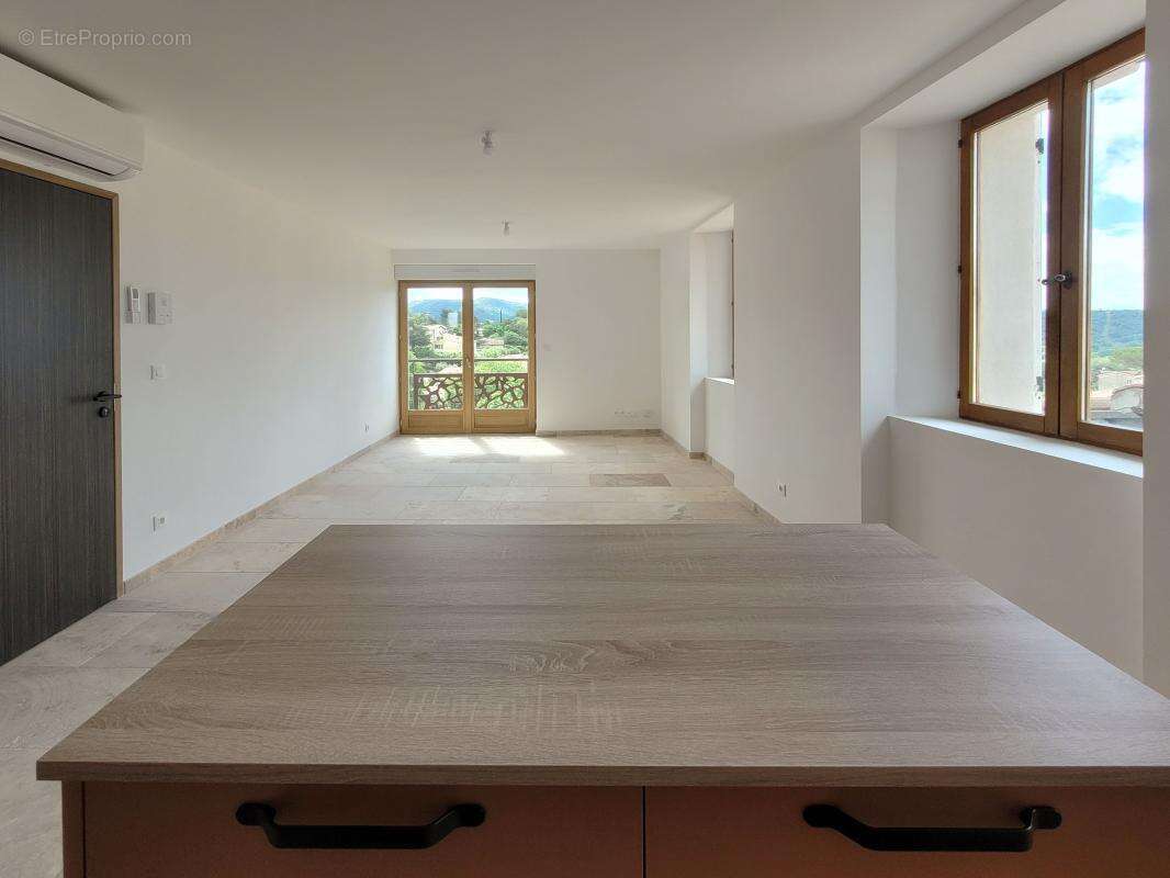 Appartement À Vendre - photo 5