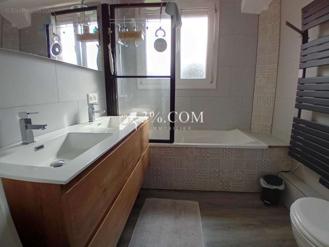 Maison à LUTZELHOUSE