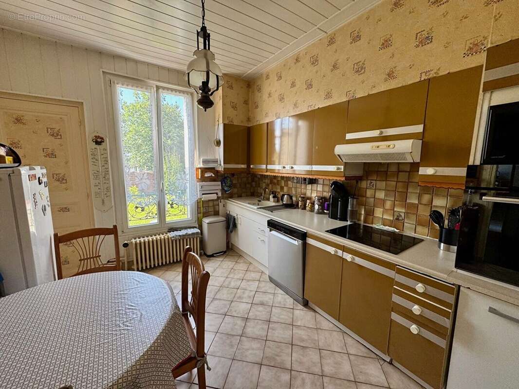 Maison à VILLENEUVE-SAINT-GEORGES