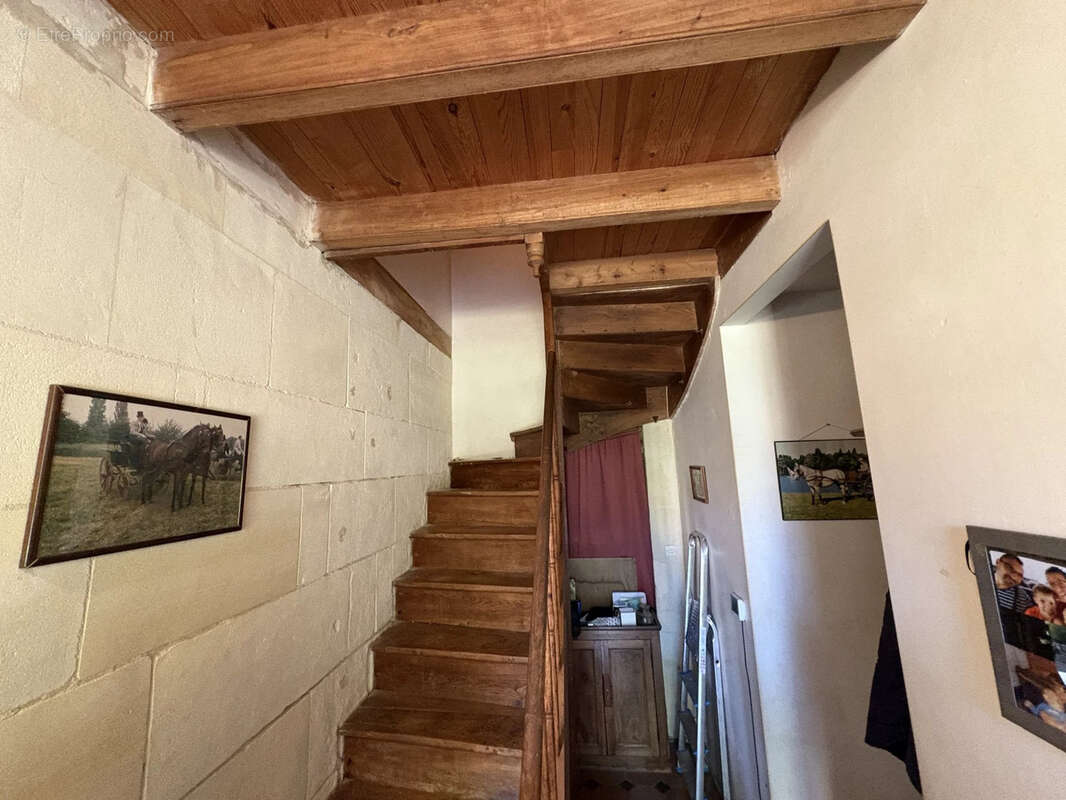 Maison à SAINT-SAVINIEN