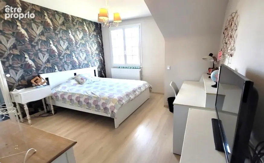 EXCLUSIVITE à CORMELLES LE ROYAL, maison de 7 pièces  165m² sur sous-sol terrain 1000m² - photo 13