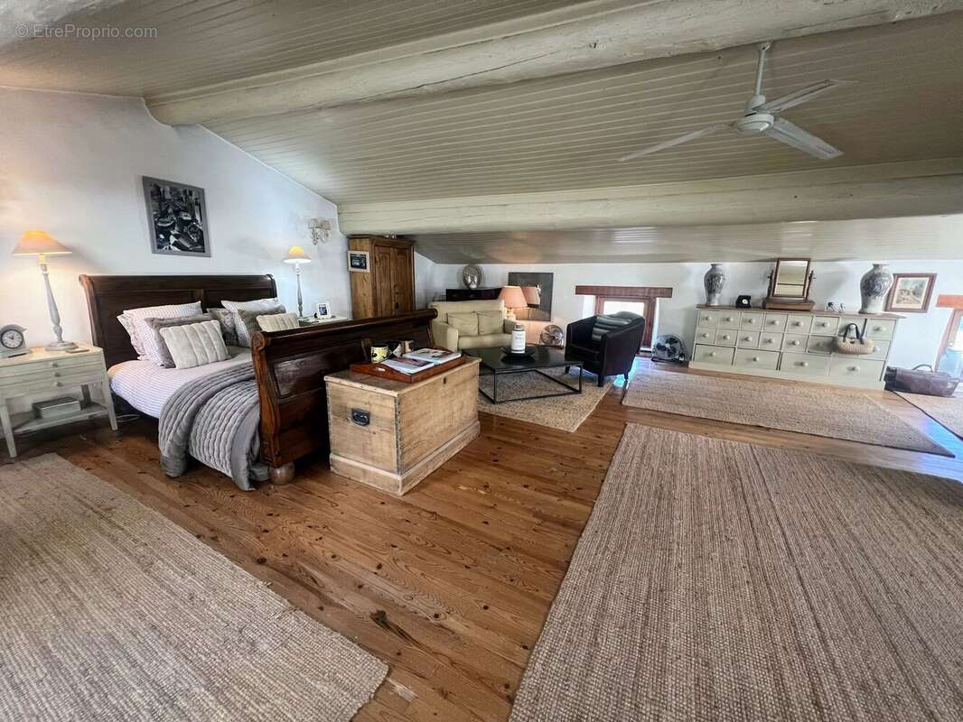 Une Vie Rustique Alliée au Luxe Moderne - photo 11
