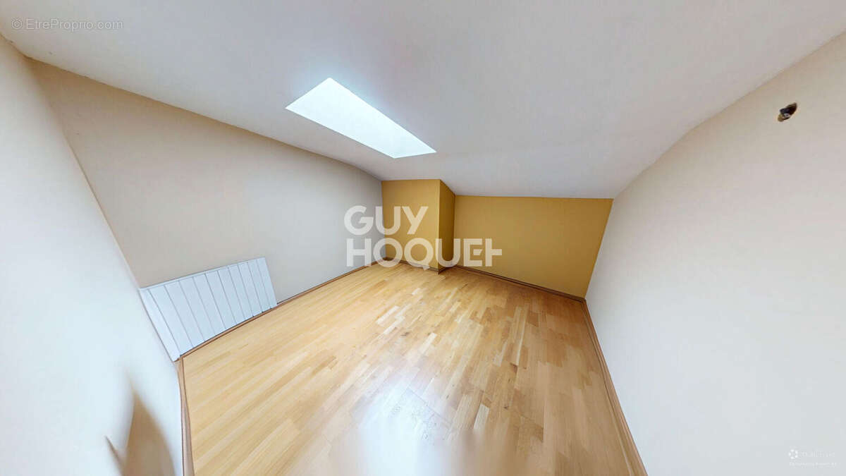 Maison à CADOURS