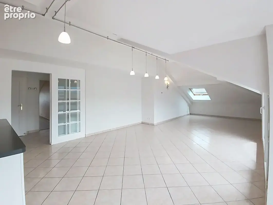 Appartement type attique La Roche Sur Foron 4 pièce(s) 96 m2 - photo 3