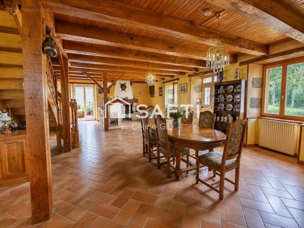 Maison 150 m² à La Croix-Hellean  - photo 4