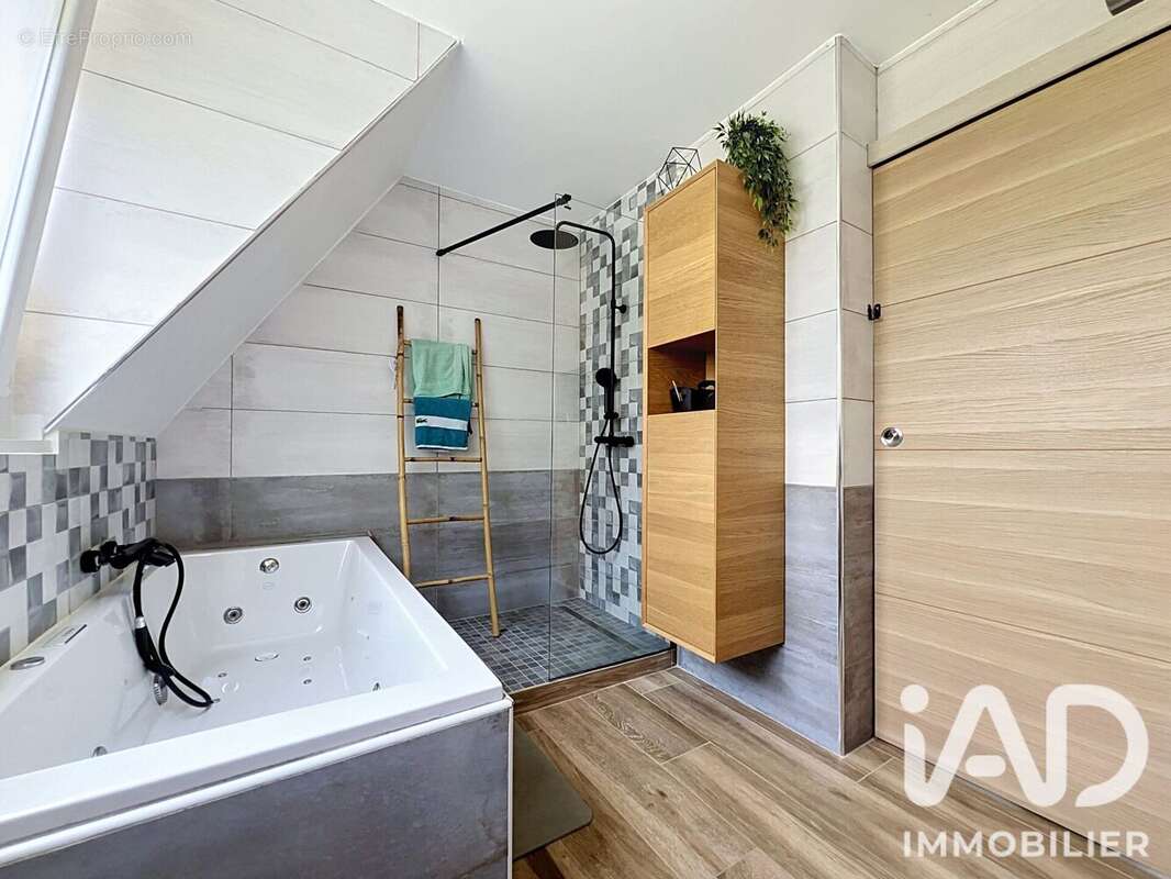 Maison 132 m² à Arques  - photo 9