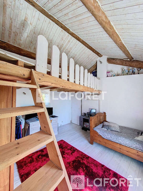 MAGIQUE - Mas provençal, 224m² + dépendances, jardin, piscine - photo 12