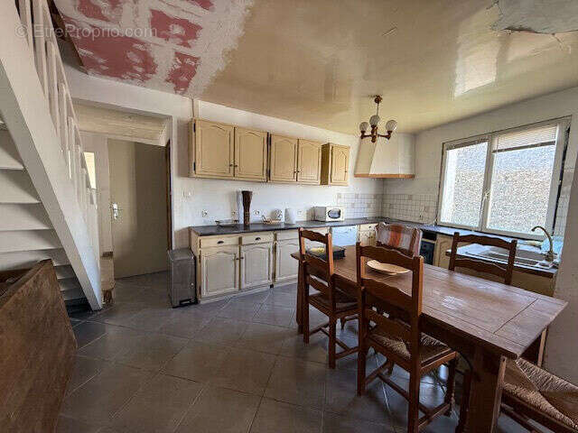 Photo 2 - Maison à BELLOT