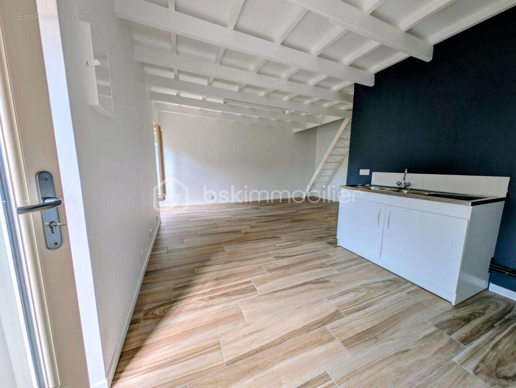 Maison à EVRECY